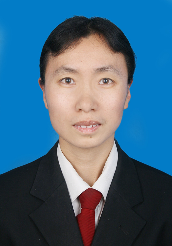 张梅芳：